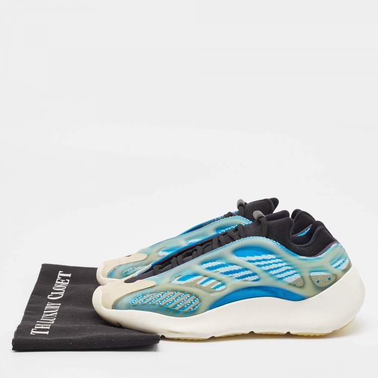 Pre Owned Yeezy x Adidas Blue/White Knit Fabric 700 V3 Arzareth Sneakers Size 42