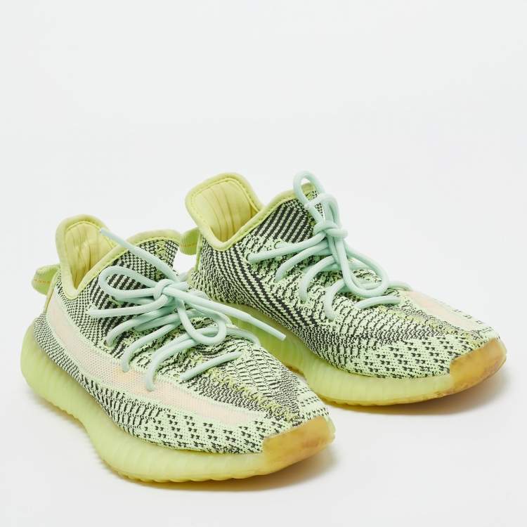 مملوكة مسبقًا Yeezy x adidas Green/Black Knit Fabric boost 350 v2 Yeezreel Sneakers Size 40