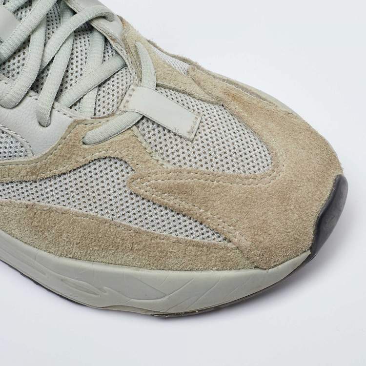 Pre Owned Yeezy x Adidas Green Knit Fabric and Suede Boost 700 Salt Sneakers Size 42 2/3