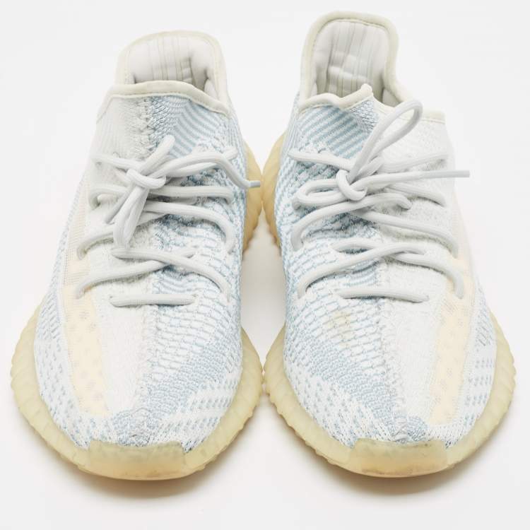 Pre Owned Yeezy x Adidas Blue/White Knit Fabric Boost 350 V2 Cloud White Sneakers Size 43 1/3