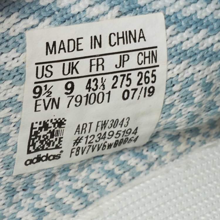 Pre Owned Yeezy x Adidas Blue/White Knit Fabric Boost 350 V2 Cloud White Sneakers Size 43 1/3