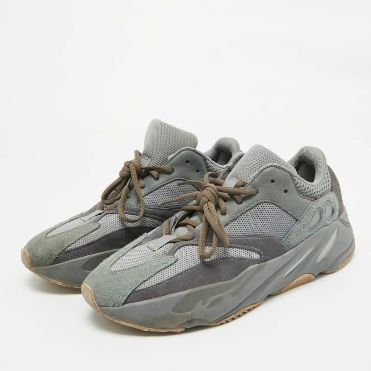 Pre Owned Yeezy x Adidas Blue/Grey Suede and Mesh Boost 700 Teal Blue Sneakers Size 44