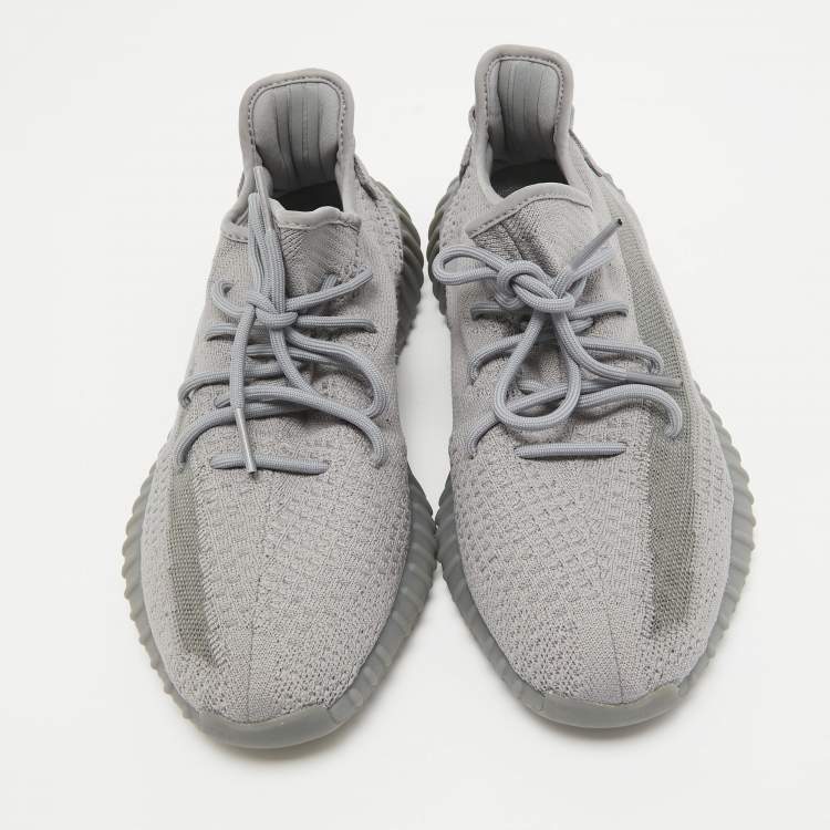 Pre Owned Yeezy x Adidas Grey Knit Fabric Boost 350 V2 Grey Sneakers Size 46