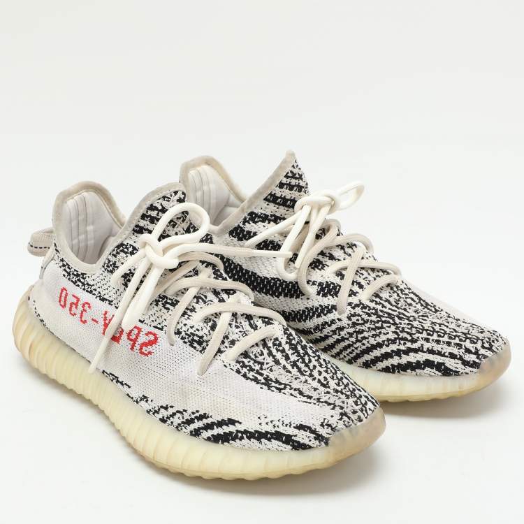 Pre Owned Yeezy x Adidas White/Black Knit Fabric Boost 350 V2 'Zebra' Low Top Sneakers Size 40 2/3