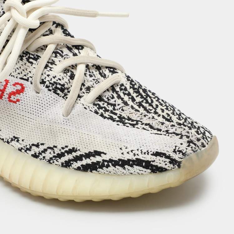 Pre Owned Yeezy x Adidas White/Black Knit Fabric Boost 350 V2 'Zebra' Low Top Sneakers Size 40 2/3