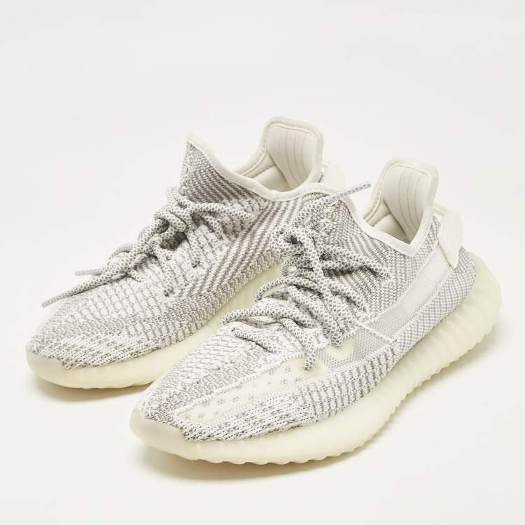 مملوكة مسبقًا Yeezy x Adidas White/Grey Knit Fabric Boost 350 V2 Static (Non-Reflective) Sneakers Size 39 1/3