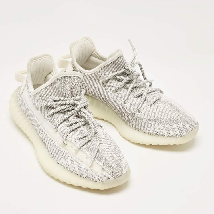 مملوكة مسبقًا Yeezy x Adidas White/Grey Knit Fabric Boost 350 V2 Static (Non-Reflective) Sneakers Size 39 1/3