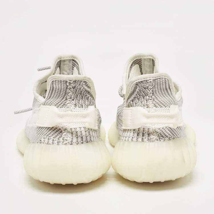 مملوكة مسبقًا Yeezy x Adidas White/Grey Knit Fabric Boost 350 V2 Static (Non-Reflective) Sneakers Size 39 1/3