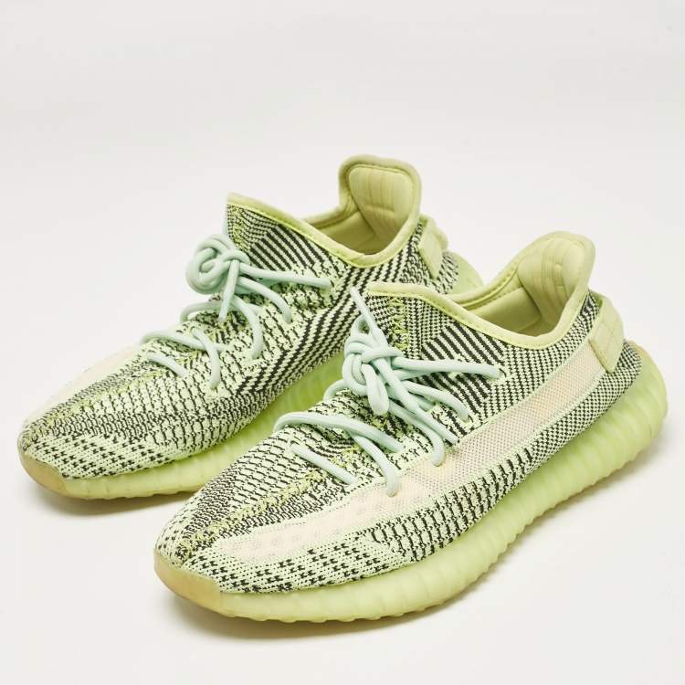 Yeezy Adidas Boost 350 V2 shops in Yeezreel