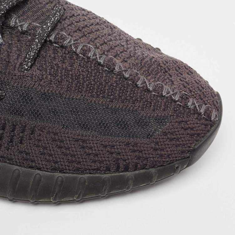 Pre Owned Yeezy x Adidas Black Knit Fabric Boost 350 V2 Black (Non-Reflective) Sneakers Size 46 2/3