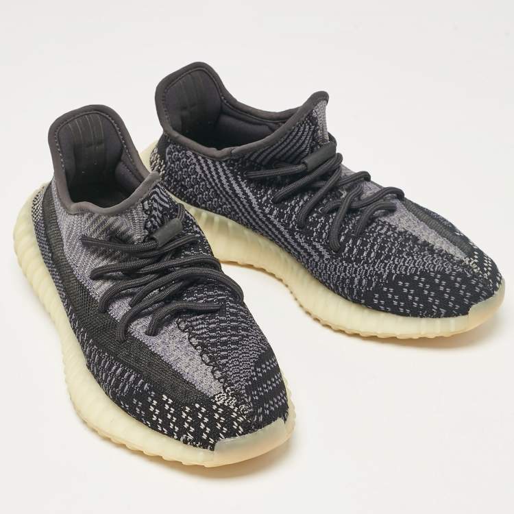 Pre Owned Yeezy x Adidas Black/Grey Knit Fabric Boost 350 V2 Carbon Sneakers Size 42