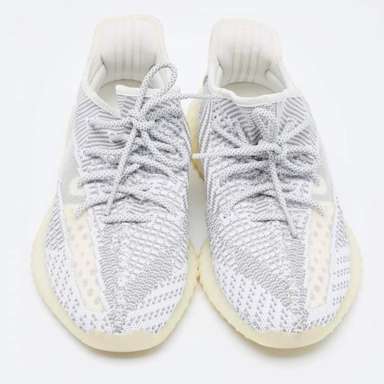 Pre Owned Yeezy x Adidas White/Grey Knit Fabric Boost 350 V2 Static (Non Reflective) Sneakers Size 44