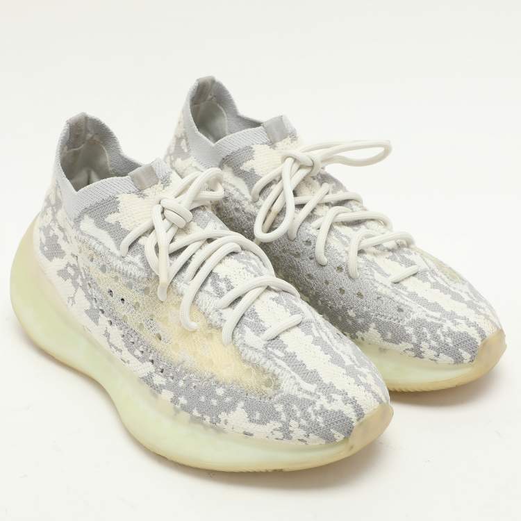 Pre Owned Yeezy x Adidas White/Grey Knit Fabric Boost 380 'Alien' Low Top Sneakers Size 40