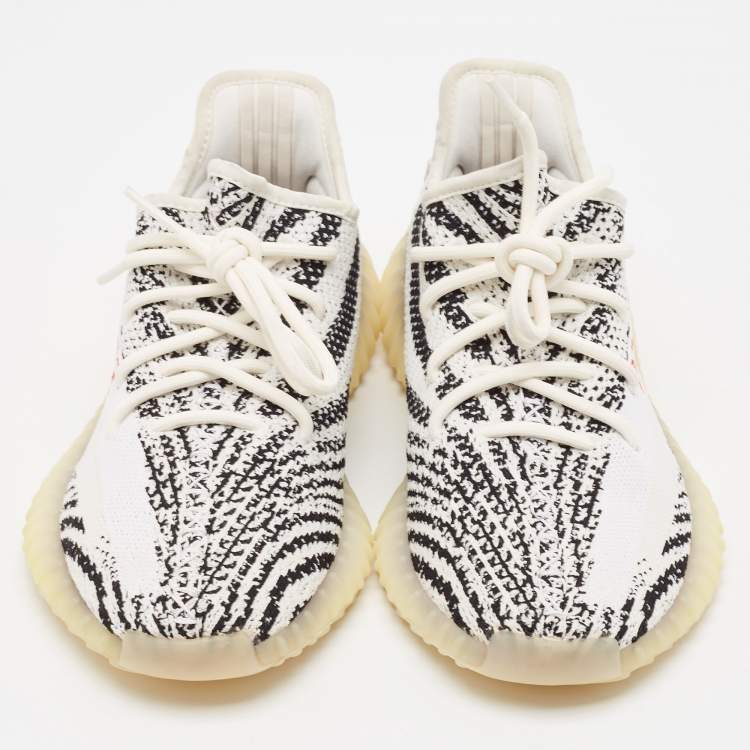 Pre Owned Yeezy x Adidas White/Black Knit Fabric Boost 350 V2 Zebra Sneakers Size 41 1/3