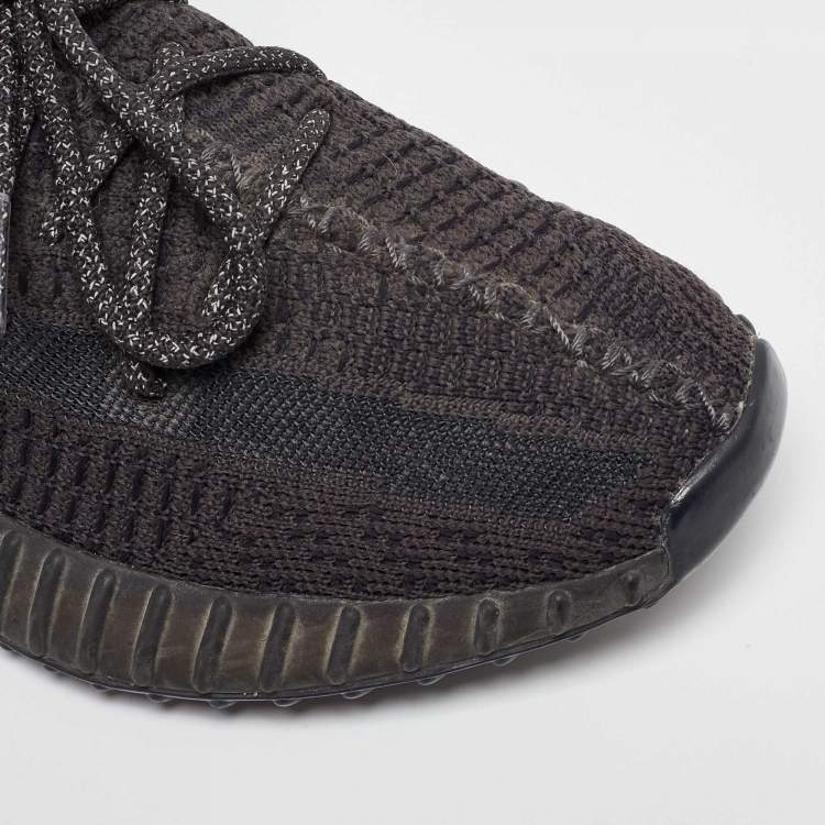 Pre Owned Yeezy x Adidas Black Knit Fabric Boost 350 V2 Sneakers Size 40 2/3