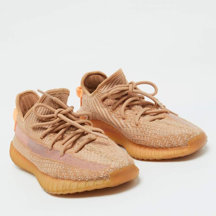 Pre Owned Yeezy x Adidas Orange Knit Fabric Boost 350 V2 Clay Sneakers Size 39 1/3