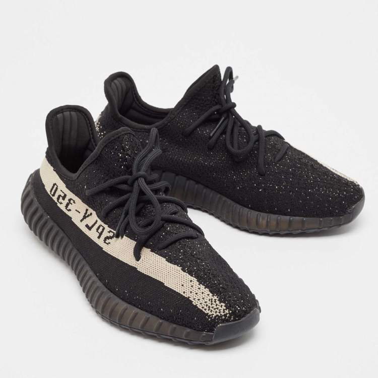 Pre Owned Yeezy x Adidas Black Knit Fabric Boost 350 V2 Core Black White Sneakers Size 44 2/3
