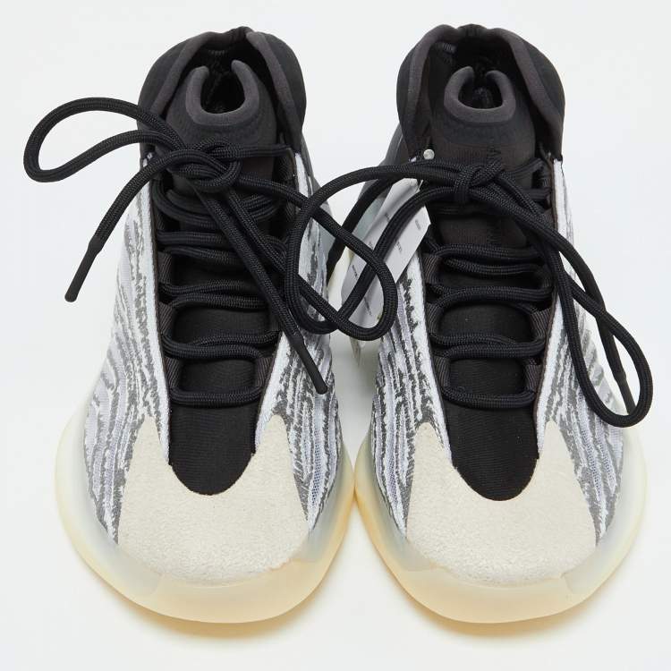 Pre Owned Yeezy x Adidas Grey/Black Knit Fabric and Neoprene QNTM Quantum Sneakers Size 41 1/3
