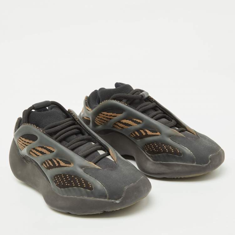 Pre Owned Yeezy x Adidas Brown Mesh and Polyurethane 700 V3 Clay Brown Sneakers Size 37 1/3