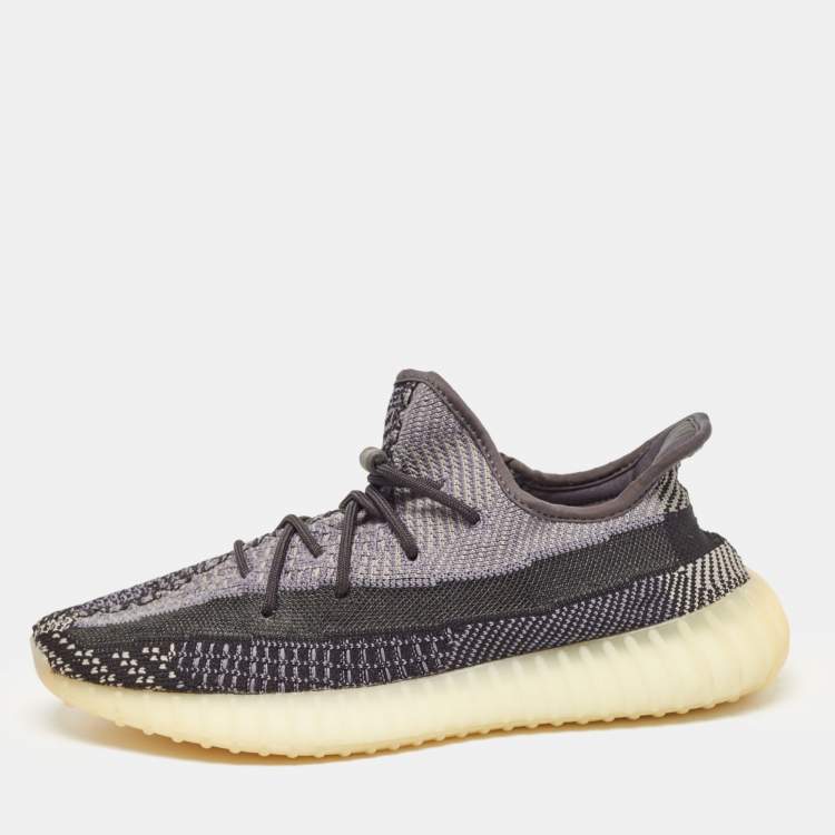 Pre Owned Yeezy x Adidas Black/Blue Knit Fabric Boost 350 V2 Carbon Sneakers Size 44