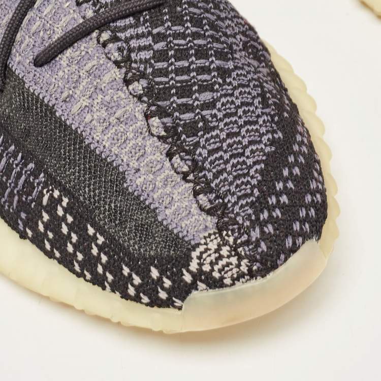 Pre Owned Yeezy x Adidas Black/Blue Knit Fabric Boost 350 V2 Carbon Sneakers Size 44