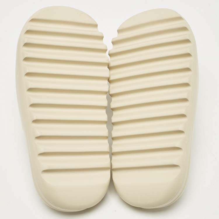Pre Owned Yeezy x Adidas Beige Rubber Bone Slides Size 42