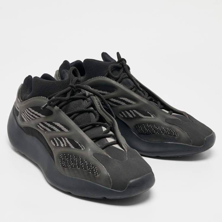Pre Owned Yeezy x Adidas Black Mesh 700 V3 Alvah Sneakers Size 46 2/3