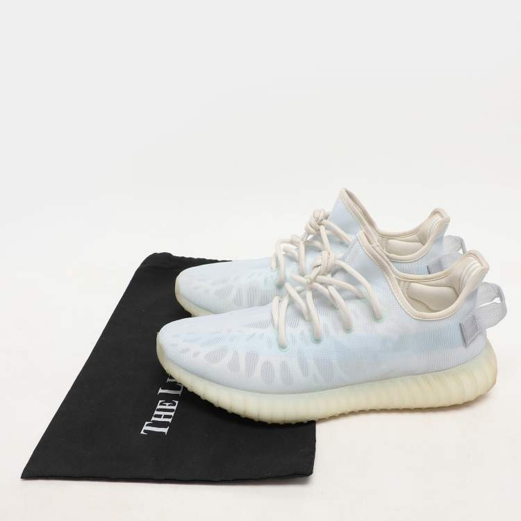 Pre Owned Yeezy x Adidas Blue Mesh Boost 350 V2 "Mono Ice" Low Top Sneakers Size 44 2/3