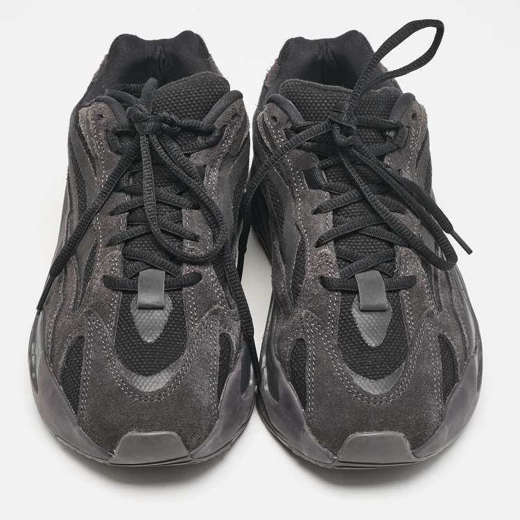 Pre Owned Yeezy x Adidas Black/Grey Suede and Canvas Boost 700 V2 Vanta Sneakers Size 40