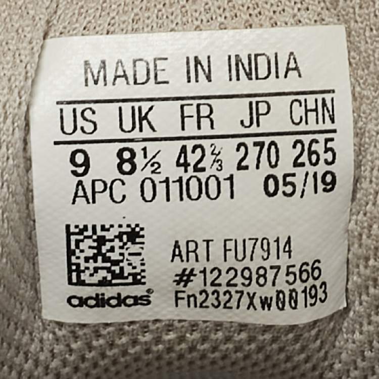 Pre Owned Yeezy x adidas Grey/White Suede And Nubuck Boost 700 V2 Static Sneakers Size 42 2/3