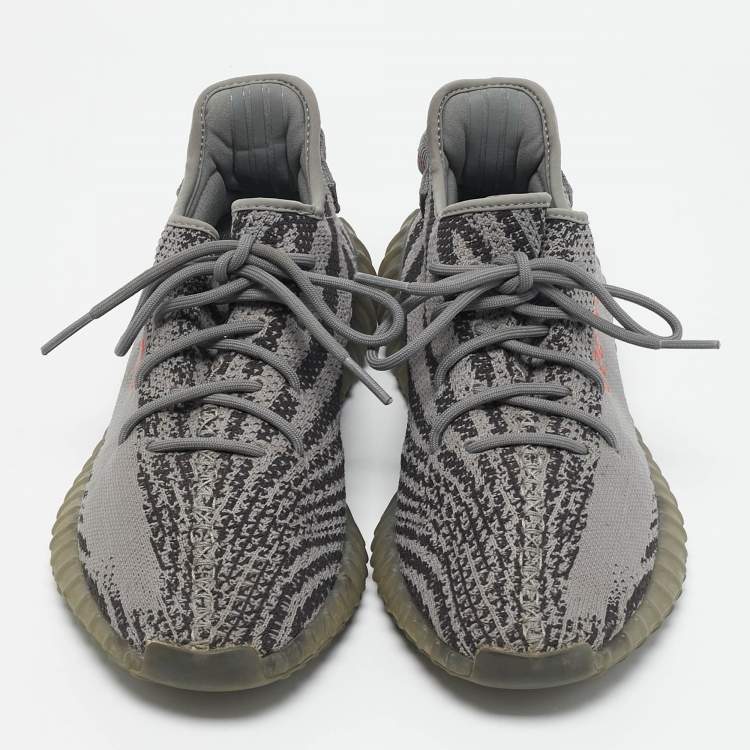 Pre Owned Yeezy x Adidas Grey/Black Knit Fabric Boost 350 V2 Grey Non-Reflective Sneakers 44 1/2