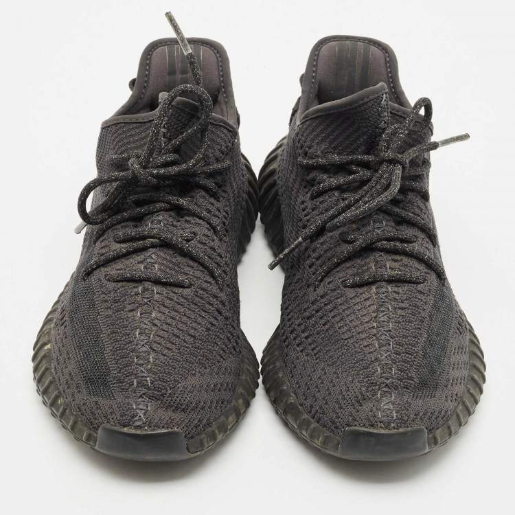 Pre Owned Yeezy x Adidas Black Knit Fabric Boost 350 V2 Black Cinder Low Top Sneakers Size 44 1/3