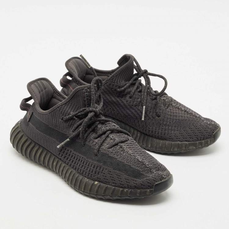 Pre Owned Yeezy x Adidas Black Knit Fabric Boost 350 V2 Black Cinder Low Top Sneakers Size 44 1/3