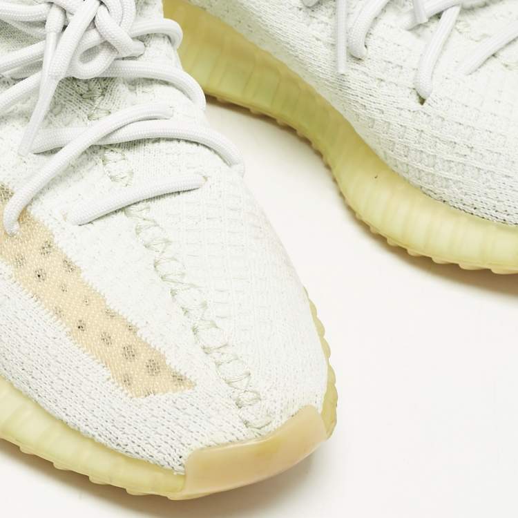 Pre Owned Yeezy x Adidas Light Green Knit Fabric Boost 350 V2 Hyperspace Sneakers Size 40 2/3