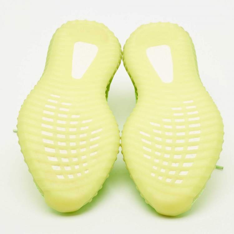 Pre Owned Yeezy x Adidas Green Knit Fabric Boost 350 V2 Glow Sneakers Size 44 1/3