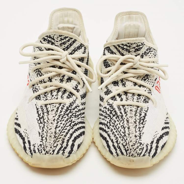 Pre Owned Yeezy x Adidas White/Black Knit Fabric Boost 350 V2 Zebra Sneakers Size 42 2/3