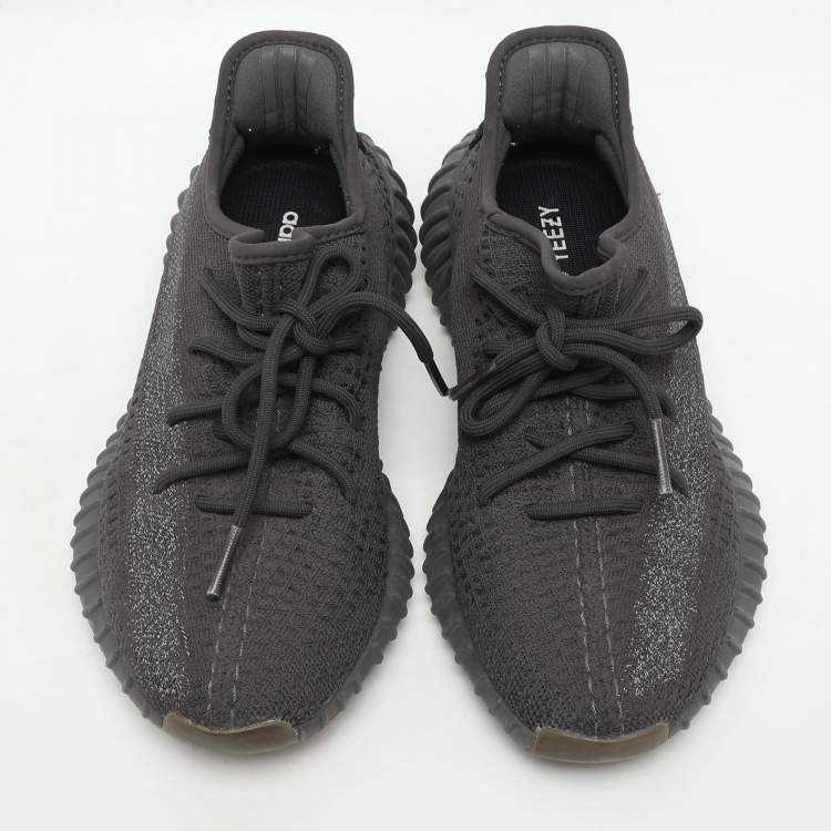 Pre Owned Yeezy x Adidas Black Knit Fabric Boost 350 V2 Cinder Sneakers Size 40