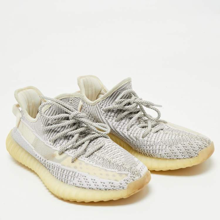 Pre Owned Yeezy x Adidas White/Grey Knit Fabric Boost 350 V2 Static (Non Reflective) Sneakers Size 43 1/3