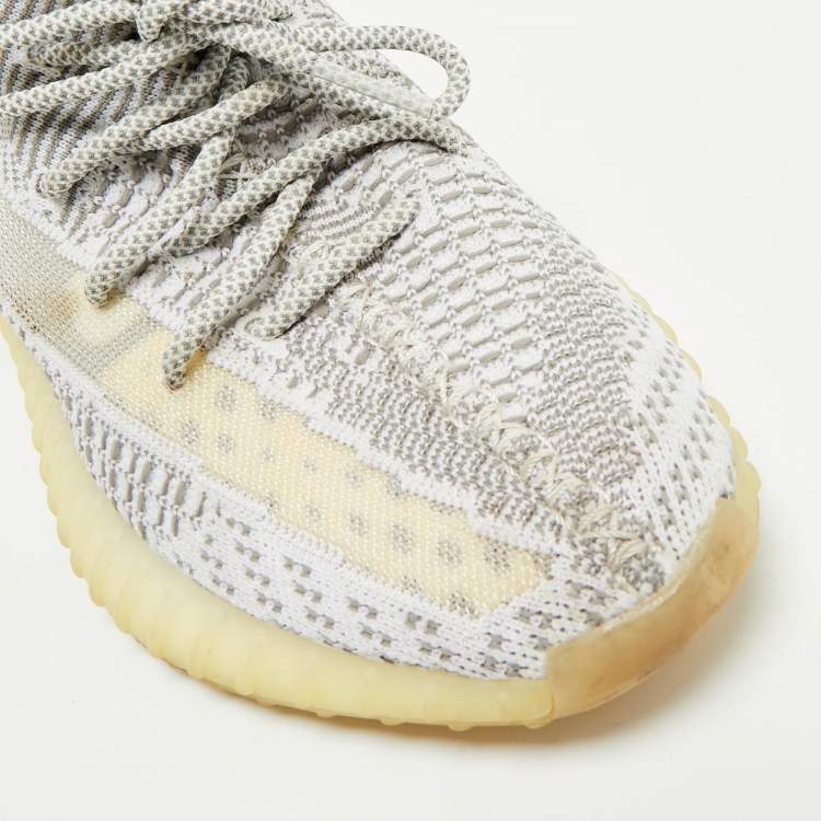 Pre Owned Yeezy x Adidas White/Grey Knit Fabric Boost 350 V2 Static (Non Reflective) Sneakers Size 43 1/3