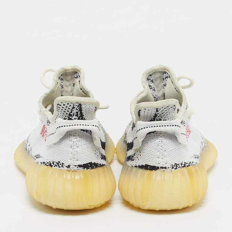 مملوكة مسبقًا Yeezy x Adidas White/Black Knit Fabric Boost 350 V2 Zebra Sneakers Size 42 2/3