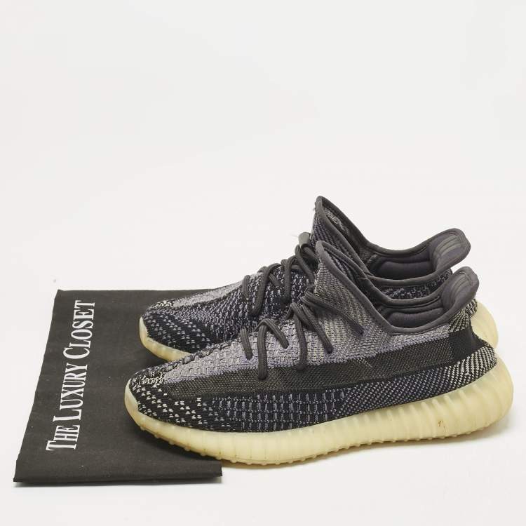 Pre Owned Yeezy x Adidas Black/Blue Knit Fabric Boost 350 V2 Carbon Sneakers Size 42