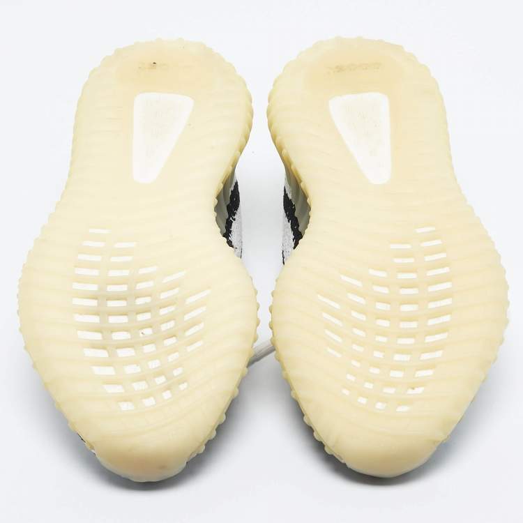 Pre Owned Yeezy x Adidas White/Black Knit Fabric Boost 350 V2 Zebra Sneakers Size 39 1/3