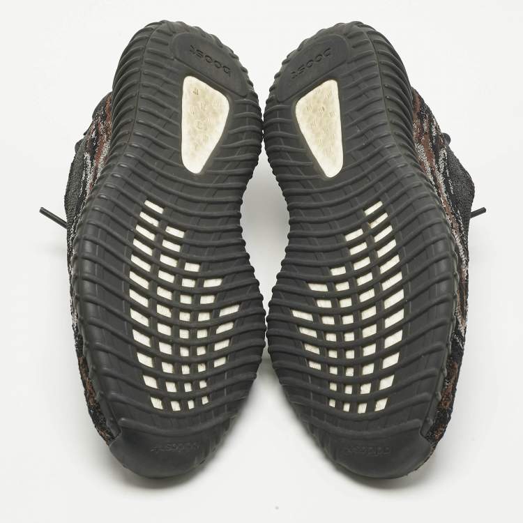 Pre Owned Yeezy x Adidas Black/Brown Knit Fabric Boost 350 V2 MX Rock Sneakers Size 45 1/3