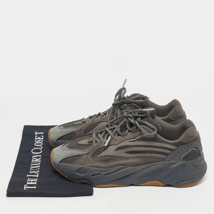 Pre Owned Yeezy x Adidas Grey Nubuck and Leather Boost 700 V2 Geode Sneakers Size 42 2/3