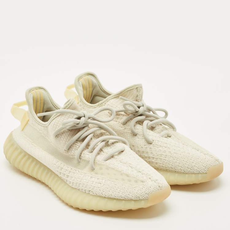 Pre Owned Yeezy x Adidas White Knit Fabric Boost 350 V2 Light Sneakers Size 41 1/3