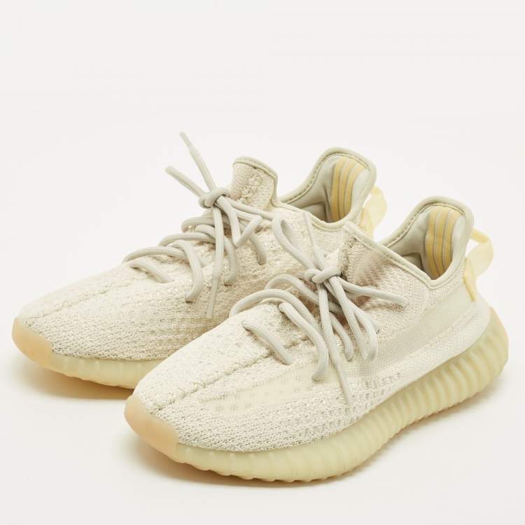 Pre Owned Yeezy x Adidas White Knit Fabric Boost 350 V2 Light Sneakers Size 41 1/3