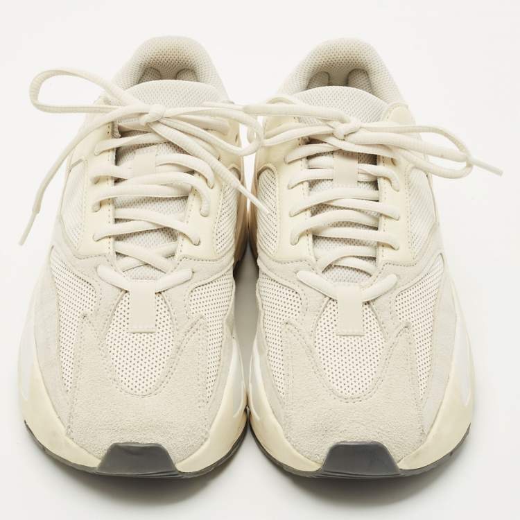 Pre Owned Yeezy x Adidas Cream Fabric and Suede Yeezy Boost 700 Lace Up Sneakers Size 40