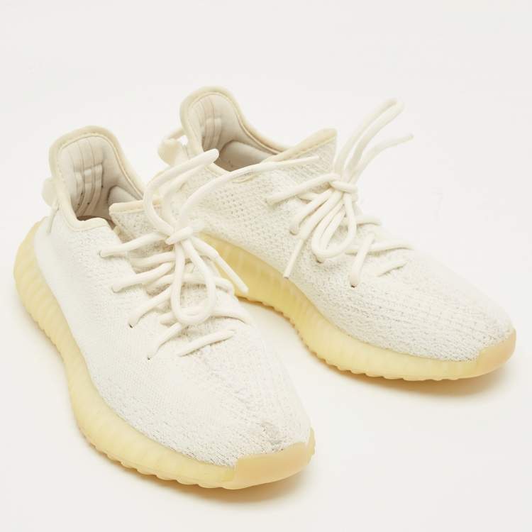 Pre Owned Yeezy x Adidas White Knit Fabric Boost 350 V2 Triple White Sneakers Size 38 2/3