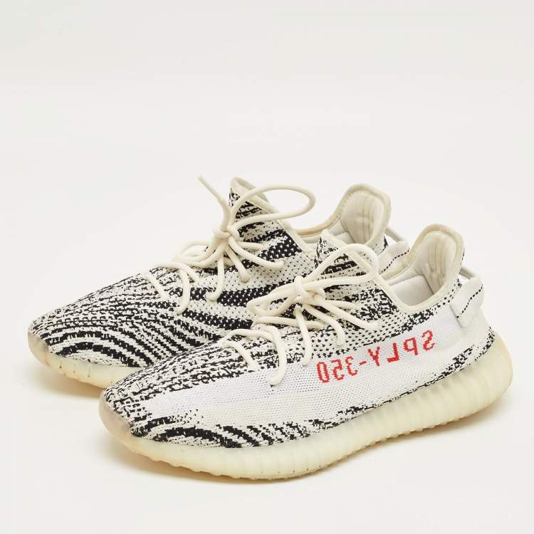 Pre Owned Yeezy x Adidas White/Black Knit Fabric Boost 350 V2 Zebra Sneakers Size 45 1/3