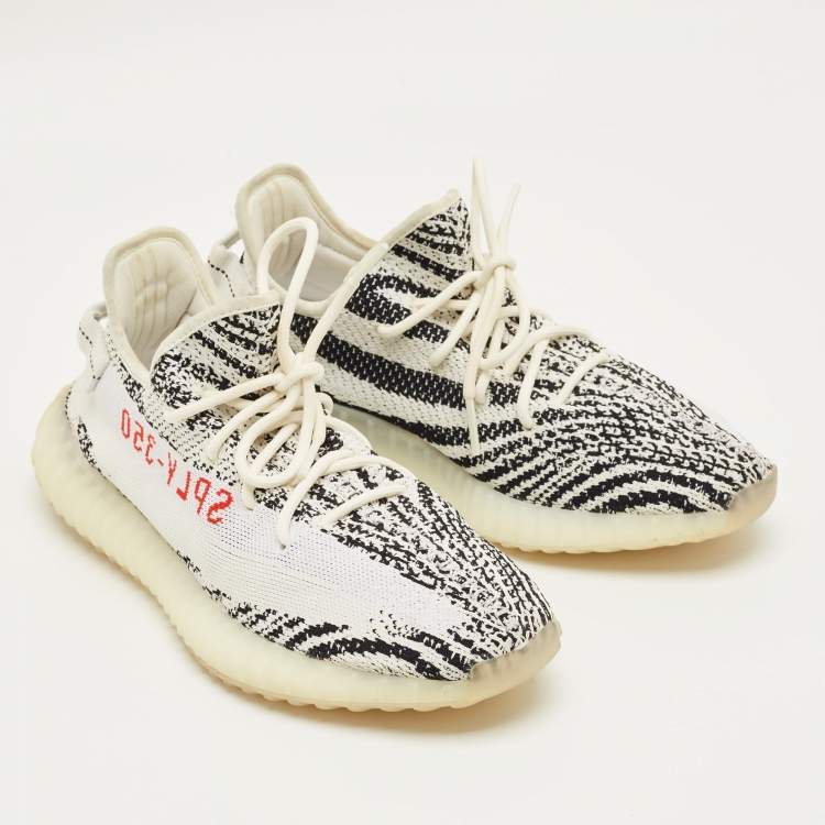 Pre Owned Yeezy x Adidas White/Black Knit Fabric Boost 350 V2 Zebra Sneakers Size 45 1/3